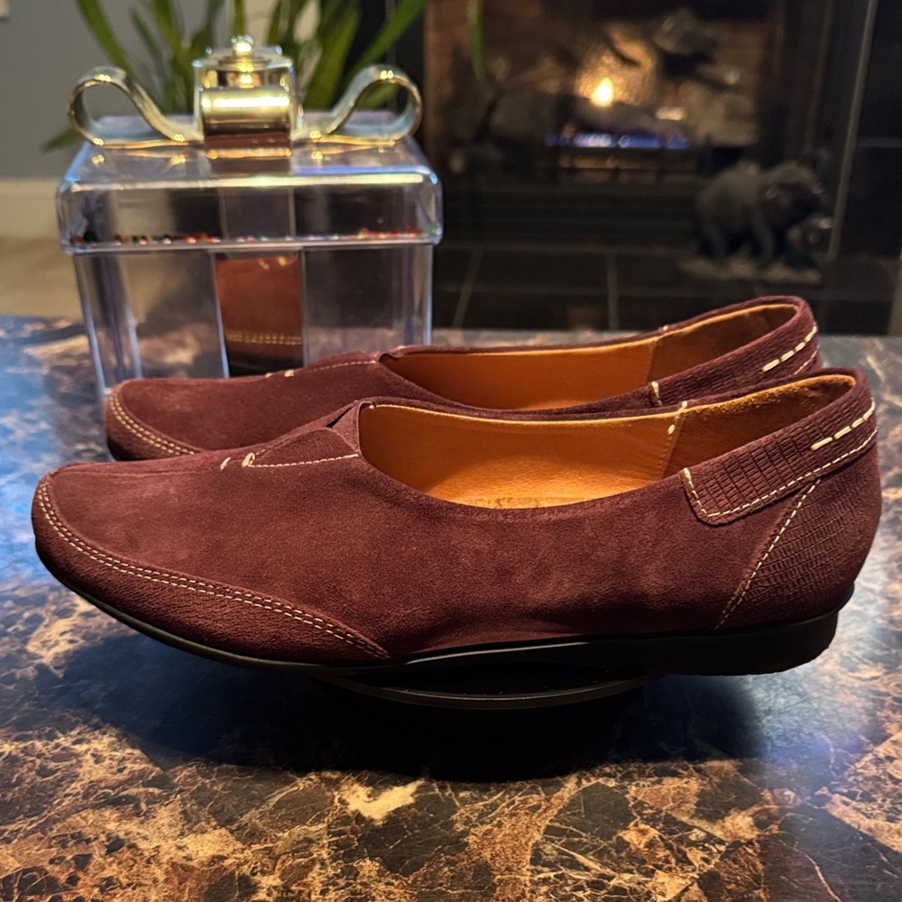 “SOLD” Taos Marvey Bordeaux Suede Loafers - Women’s Size 10 - 10.5